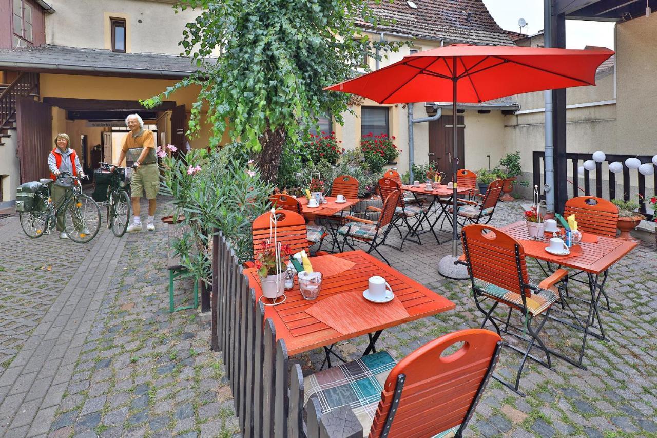 Hotel-Pension Zum Markt Torgau Eksteriør billede
